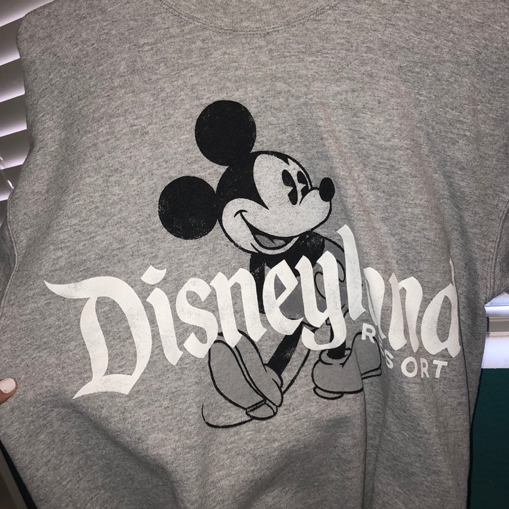 Disney crew neck